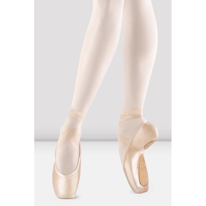 Pointes Axi stretch BLOCH